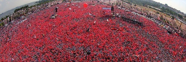 Kamile Küçüker 🇹🇷's banner