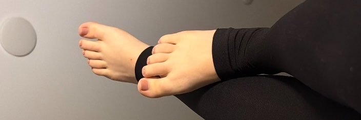 BELLA FEET👣💋's banner