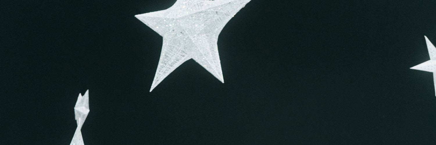 𝐹𝑙𝑜𝑡.'s banner