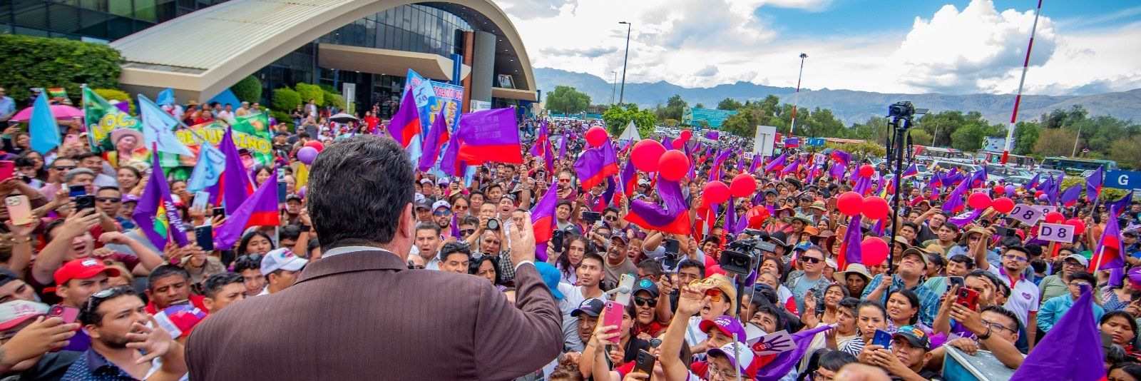 Freddy Camacho's banner