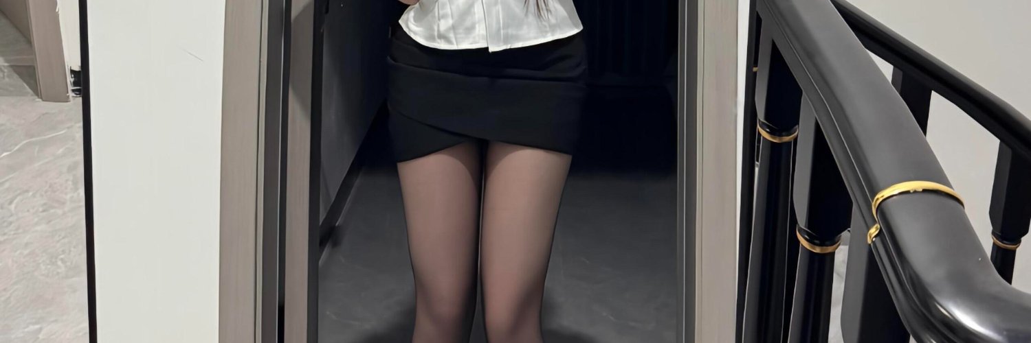 魔都桃子🍑's banner