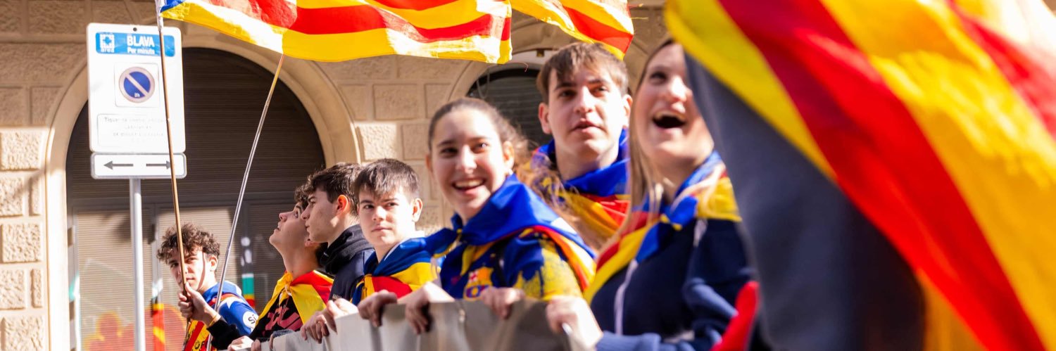 Assemblea de Joves de Catalunya's banner