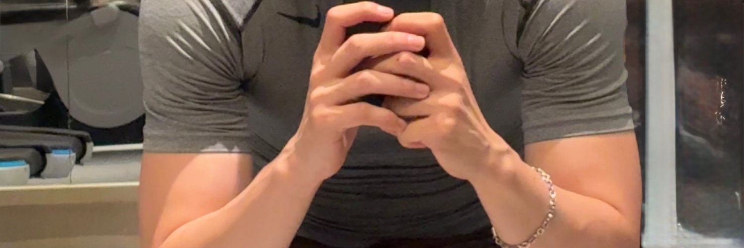 𝒗𝒊𝒆𝒏⋆'s banner