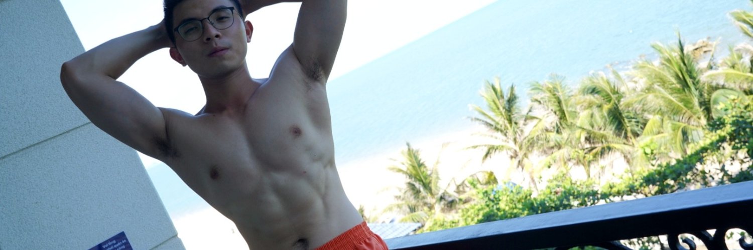 Khương Duy's banner