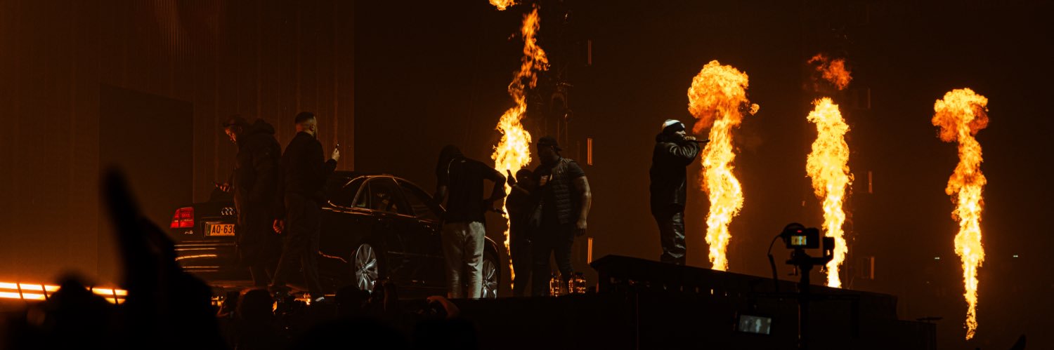 HΛłZΞК 📸's banner