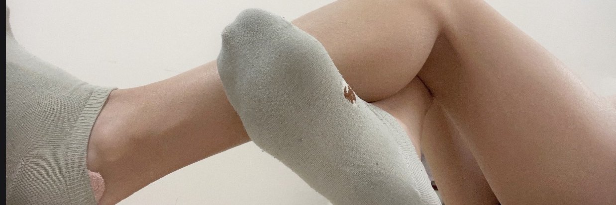 安娜 🎀 Anna 🧦 大學生 原味襪襪's banner