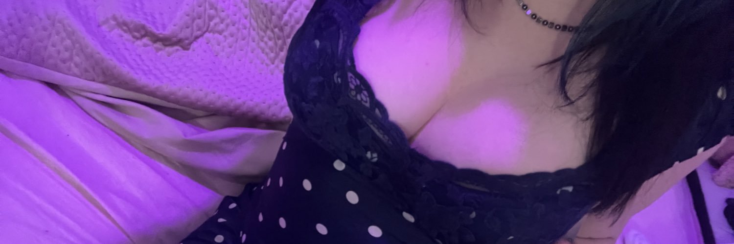 Violet_bakes69's banner