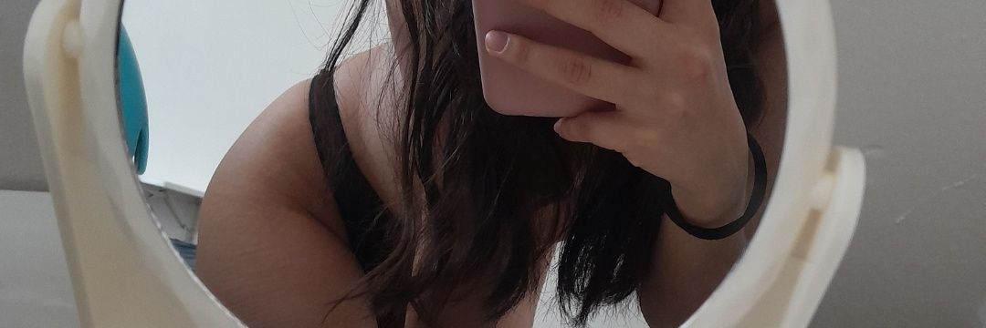 PetiteHotWife's banner