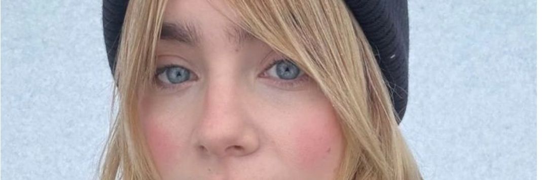 Clara Gam's banner