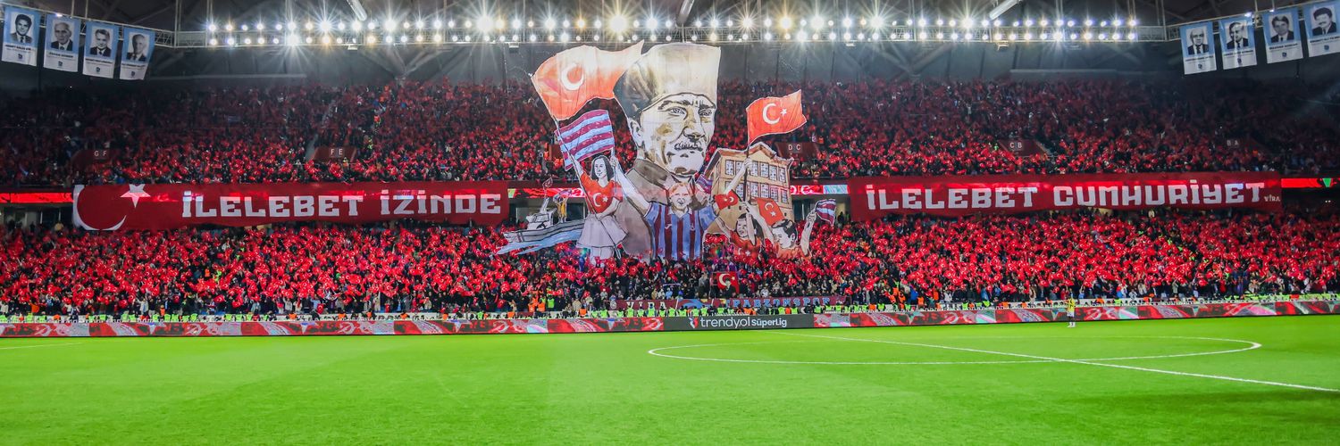 Grande's banner