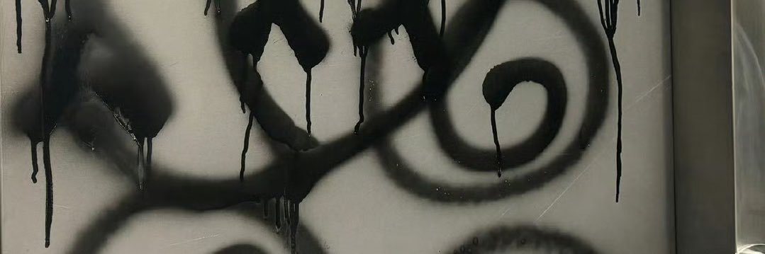 Eris_a🖤's banner