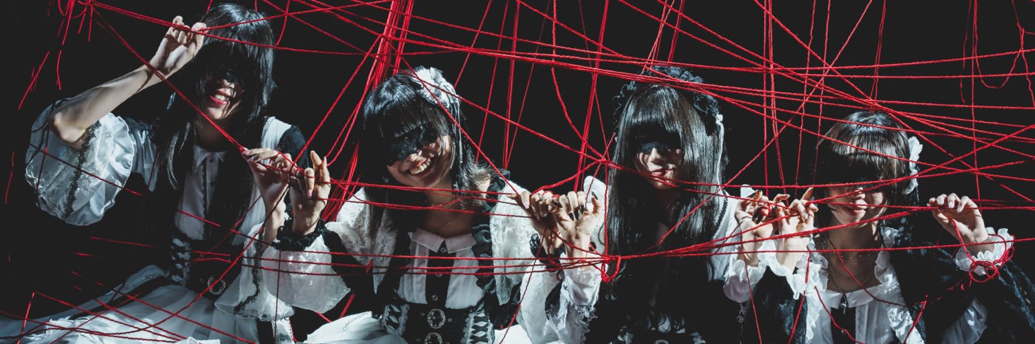 Y∀KiN's banner