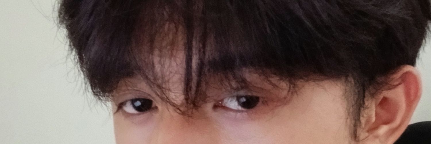 yunn's banner