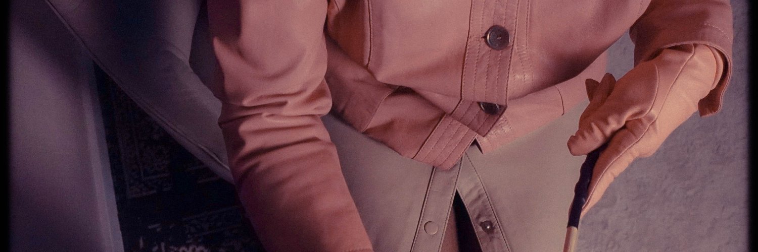 ClassyLeatherLady's banner