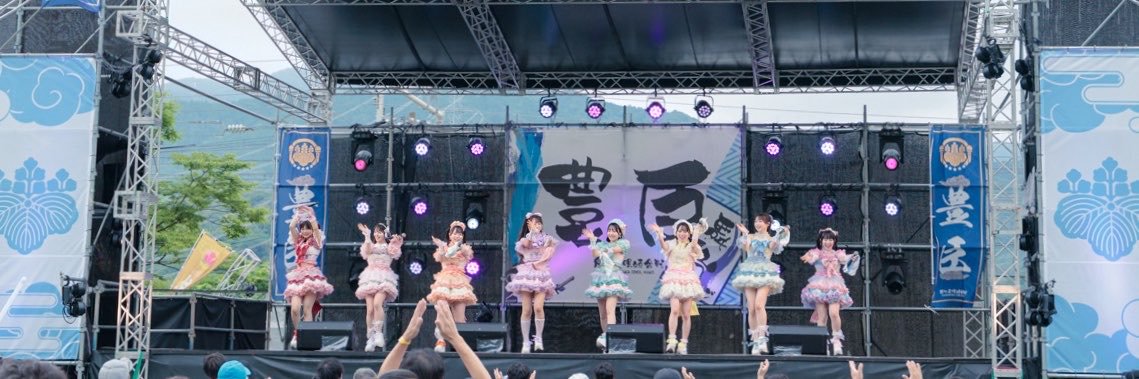 真夏 まふゆ🎀プラチナリボン's banner