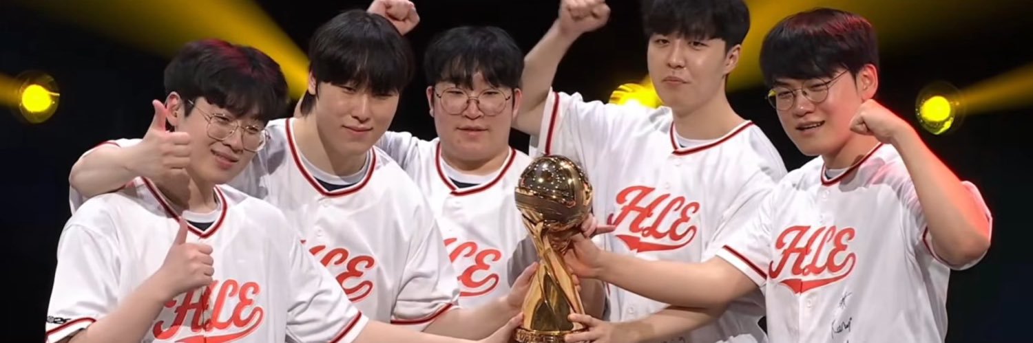 톳's banner