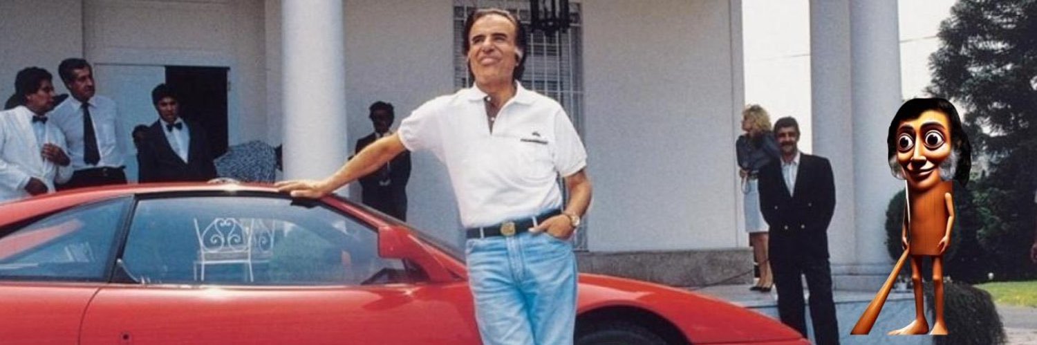 Menem de River's banner