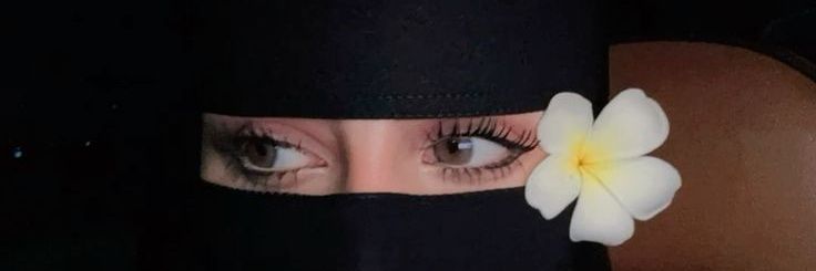 روَ .'s banner