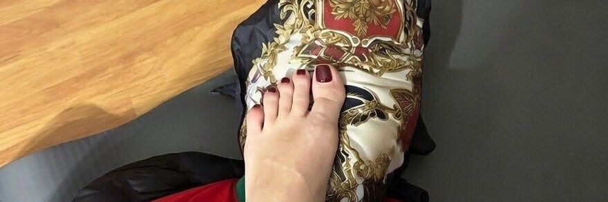 Feet Morocco's banner