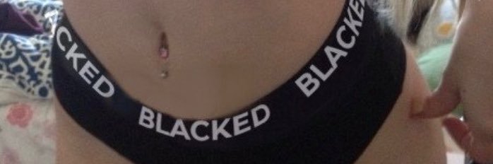 s🌹's banner