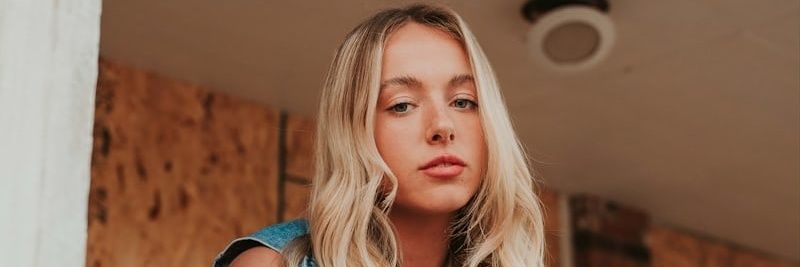 Vaila Mercer's banner