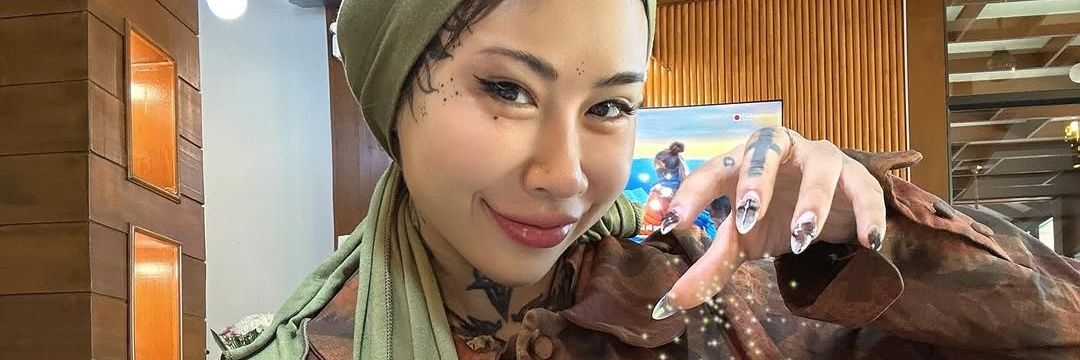 Big Cat's banner