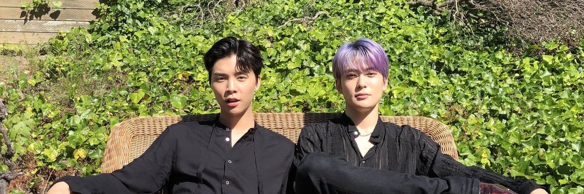 J🦋's banner