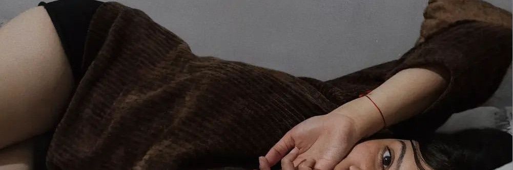 𝘁𝗲𝗮𝗰𝗵𝗲𝗿 ★'s banner