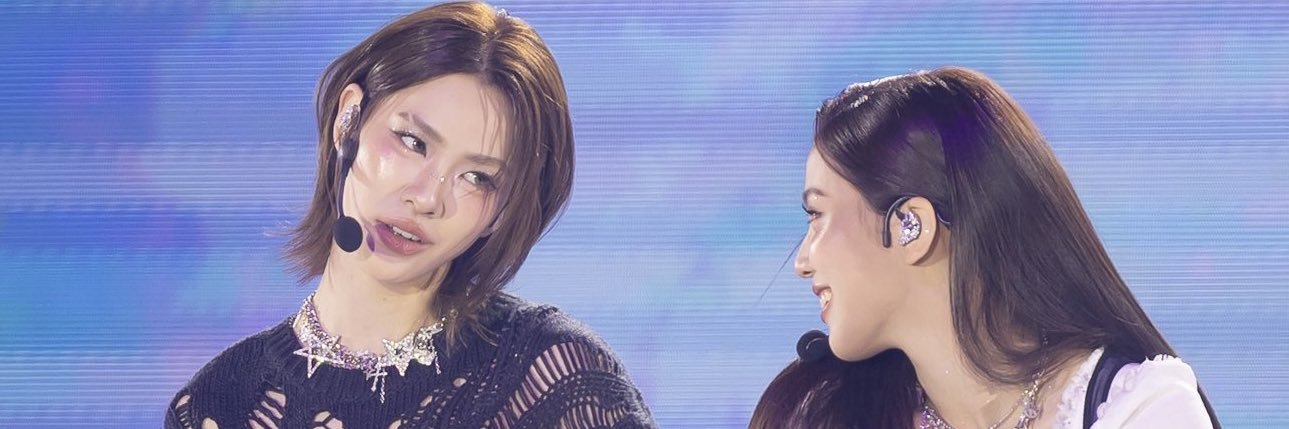 พี่สาวคนสวย εїз 🍉🦋's banner