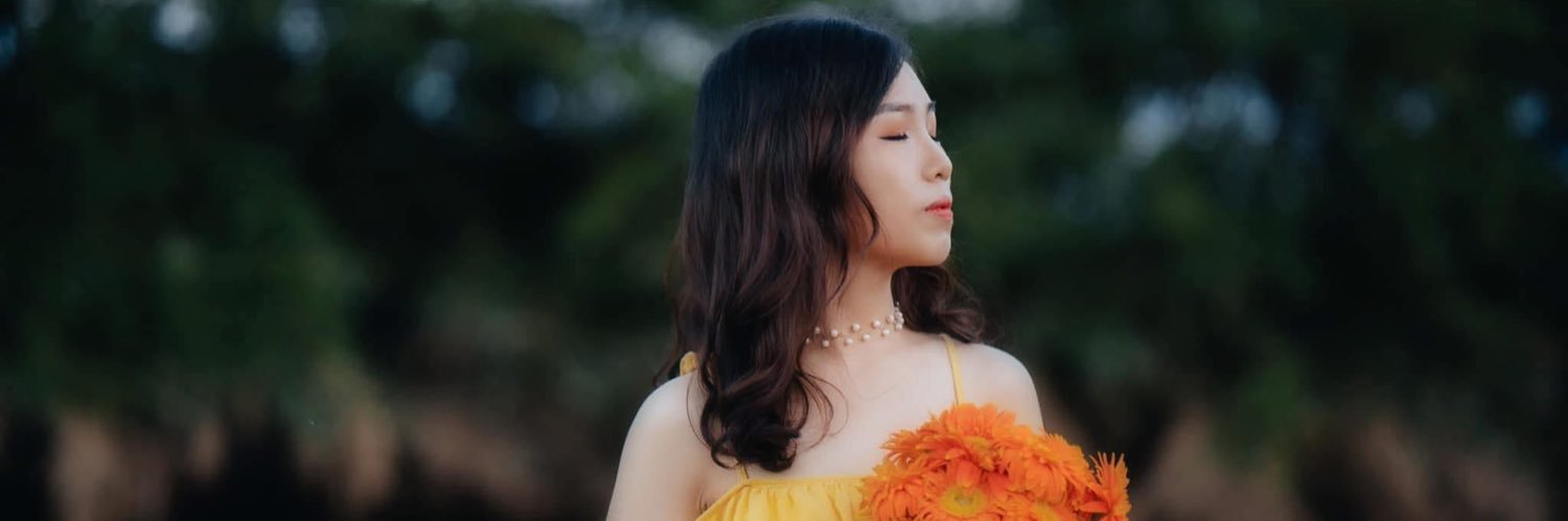 Anh Thi | Alice's banner