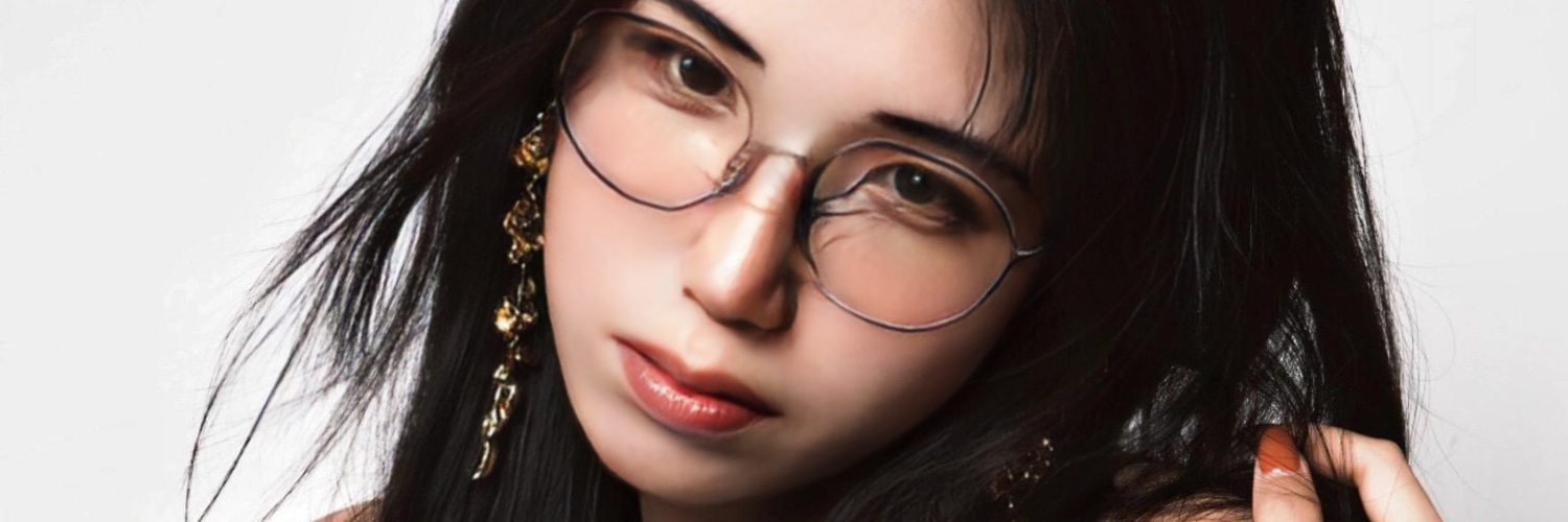 Nini's banner