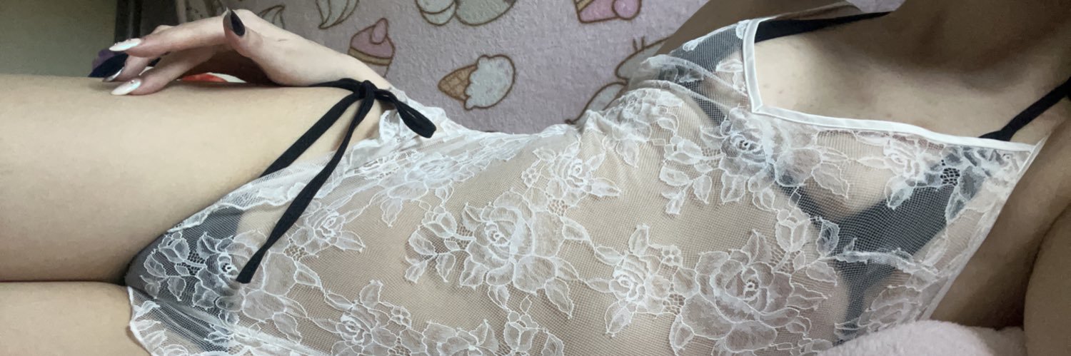 Eepy girl's banner