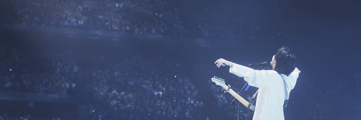 2%'s banner