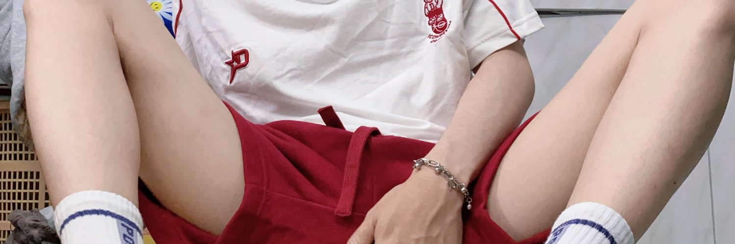 Ronnie 🪲's banner