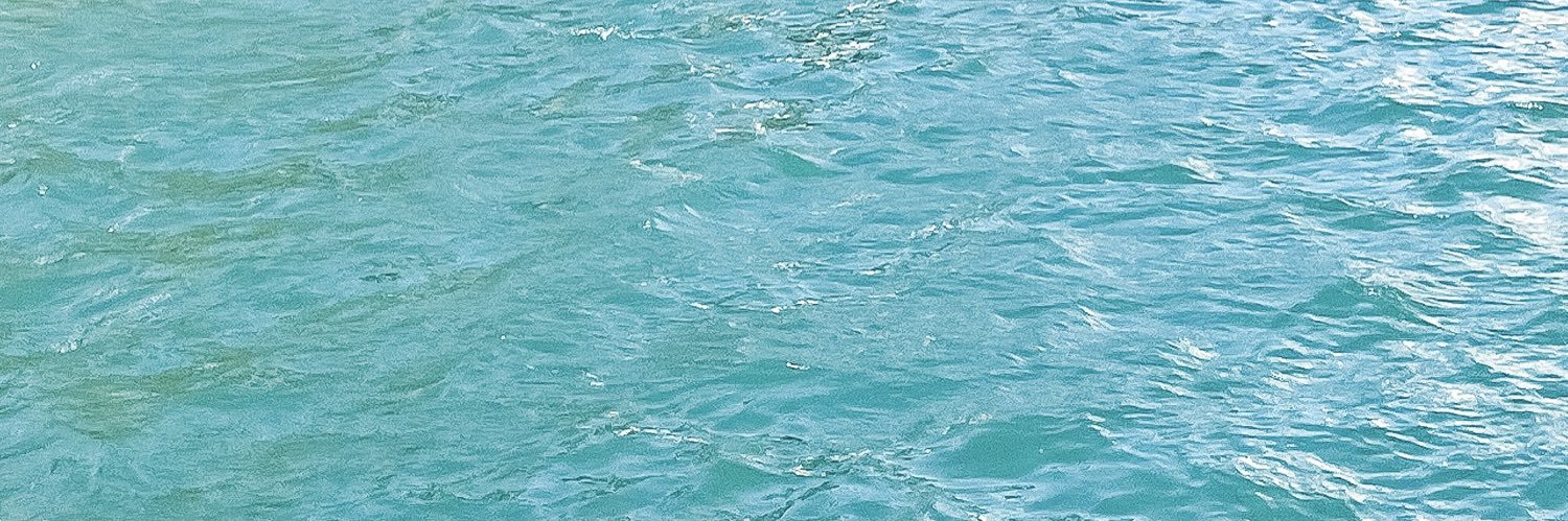 21.4°Aqua's banner