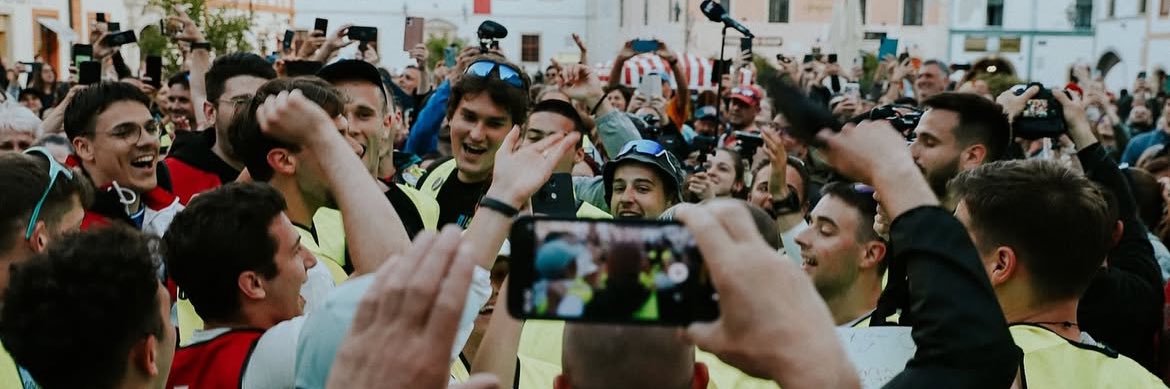 Trkači u blokadi's banner