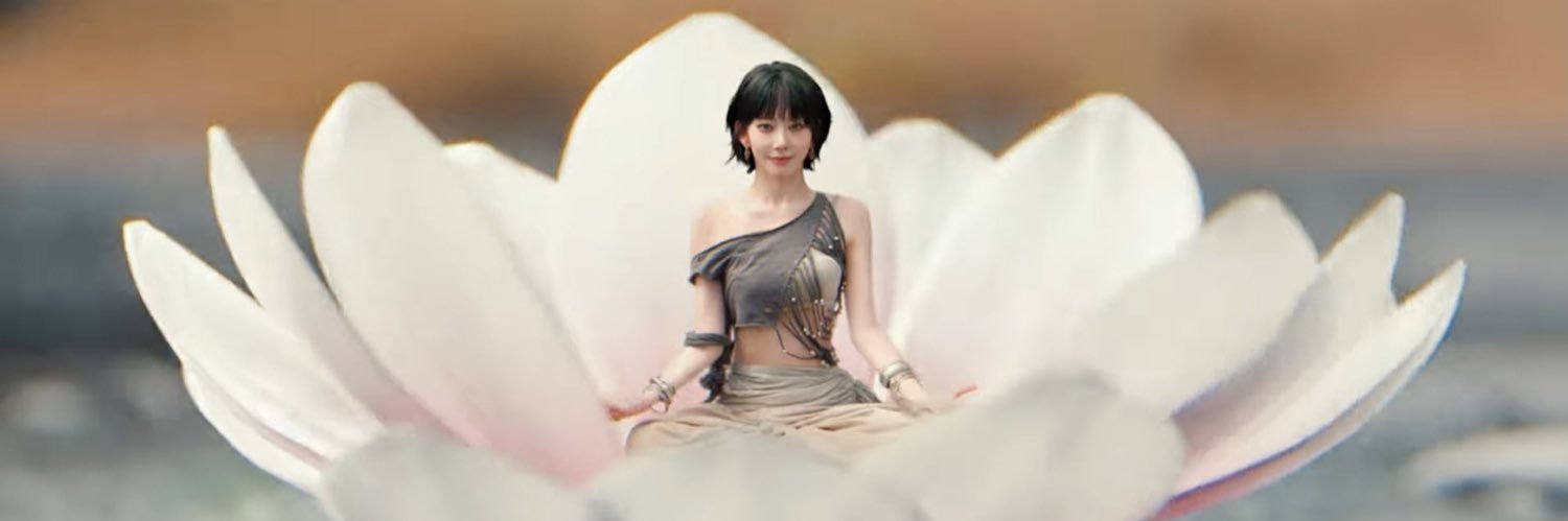 Destinyoobell³⁹ 🌸's banner