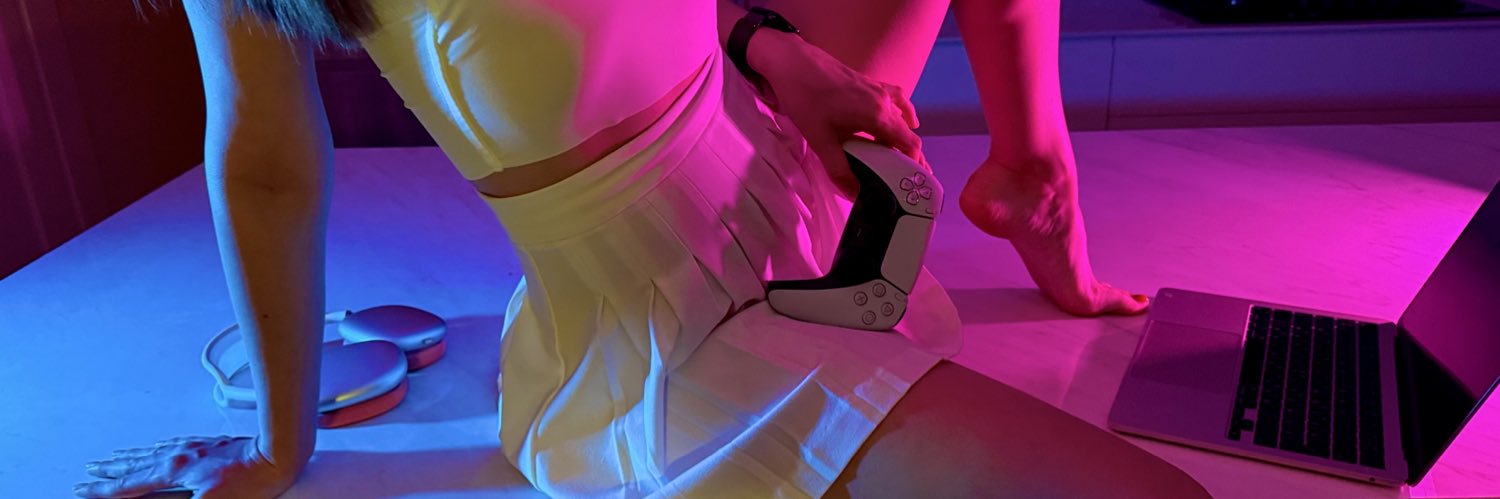 Lunar Minx's banner