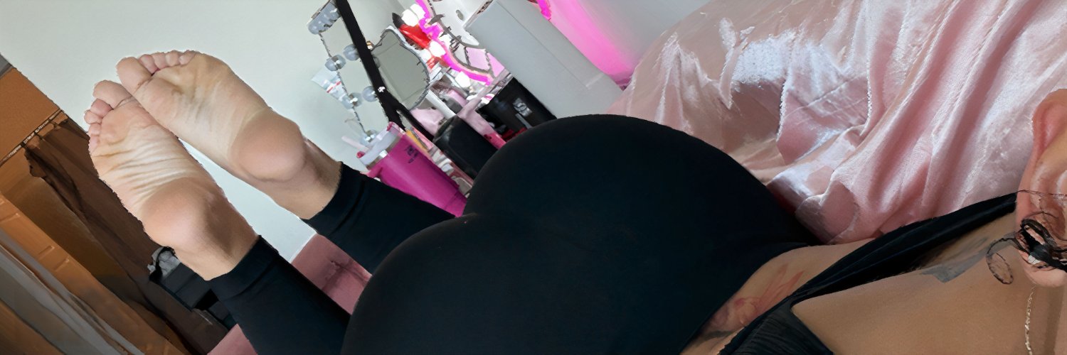 Lani ✨'s banner