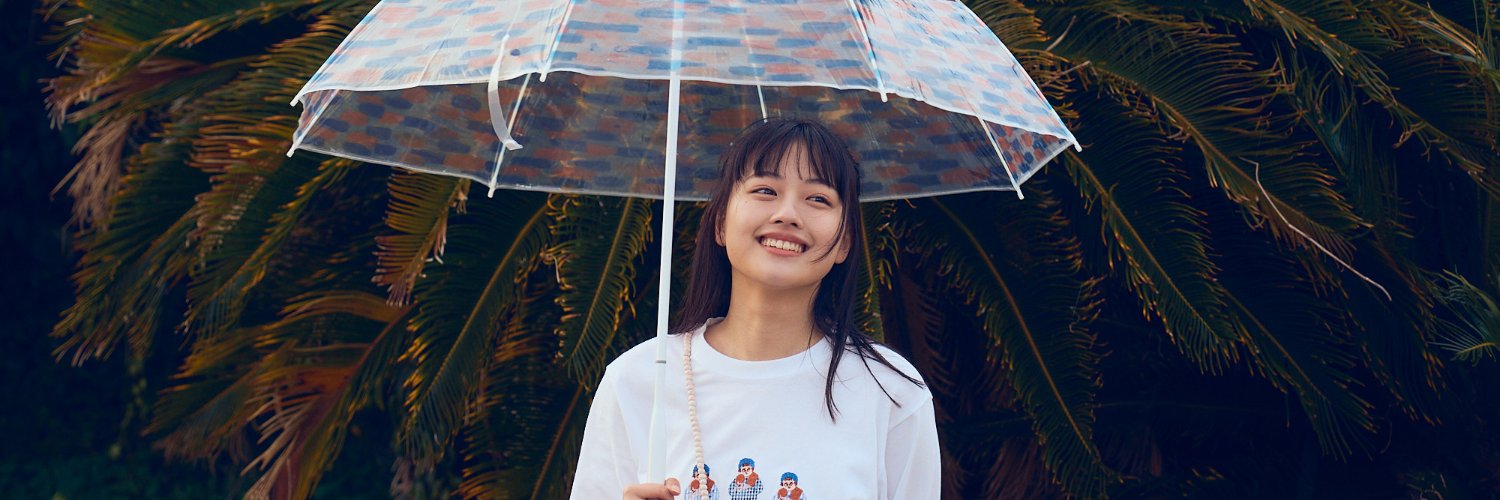 上坂樹里1st写真集『日日是好日』【公式】's banner