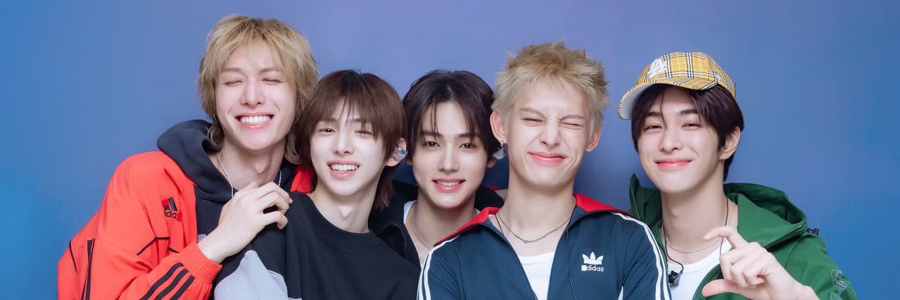 Annaaa 🍭's banner