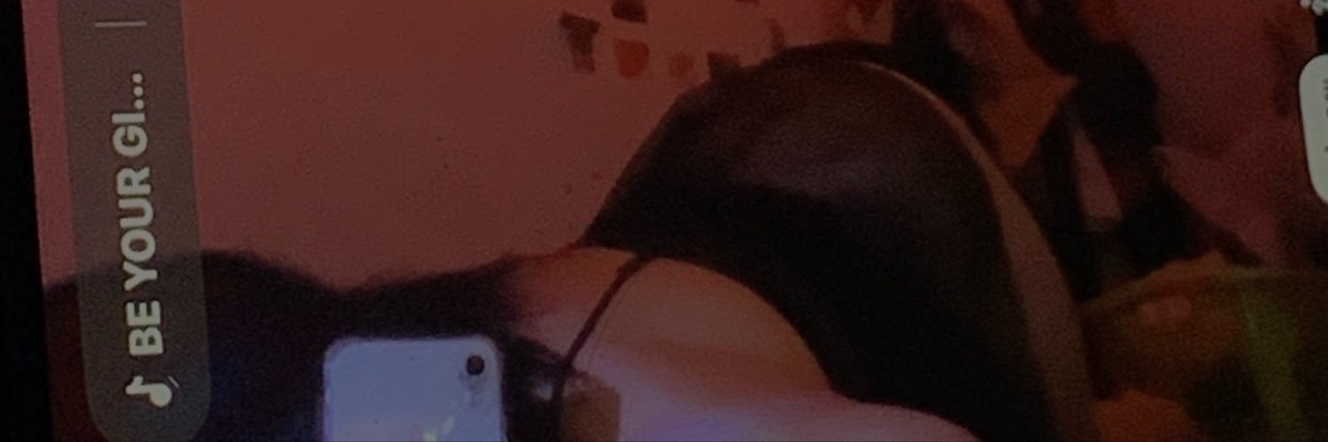รักแว่นติ๋ม😋's banner