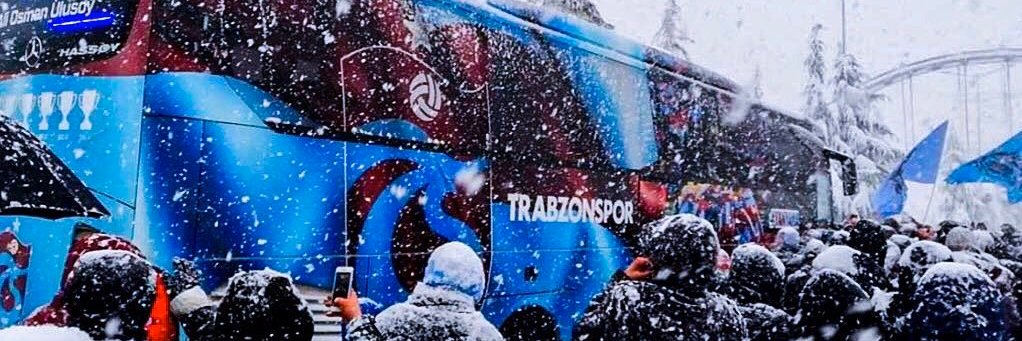 Kübra AKTAŞ 💙❤'s banner
