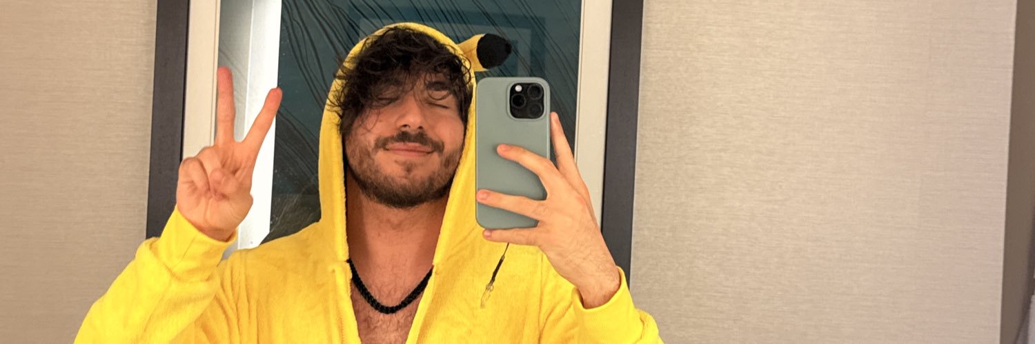 oh this sh** be hittin different's banner