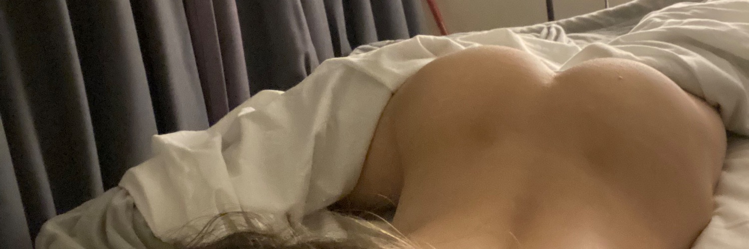 SingerTwink's banner