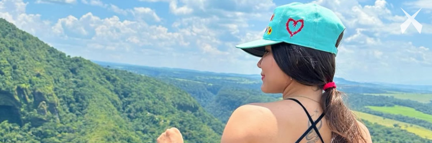 Bella Quinn 💘's banner