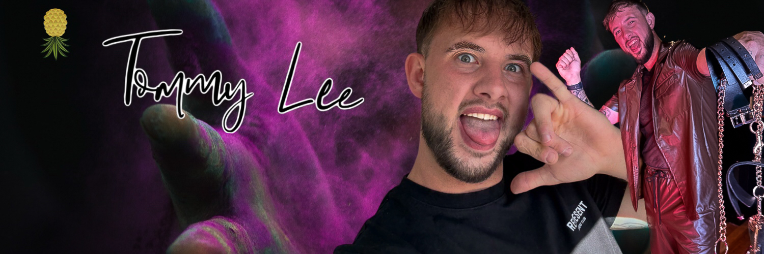 Tommy Lee's banner