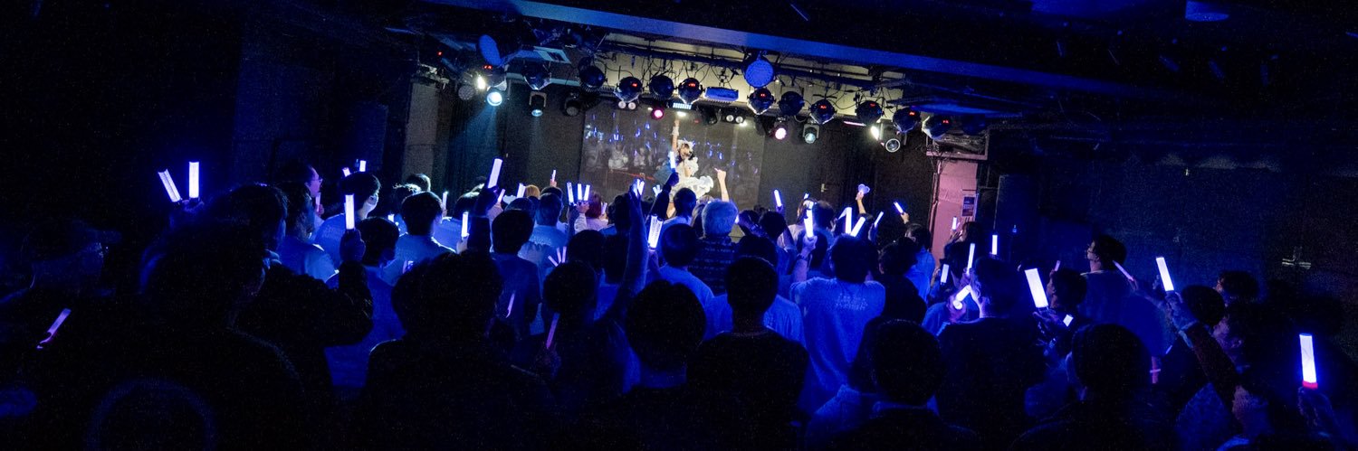 雨宮あず's banner