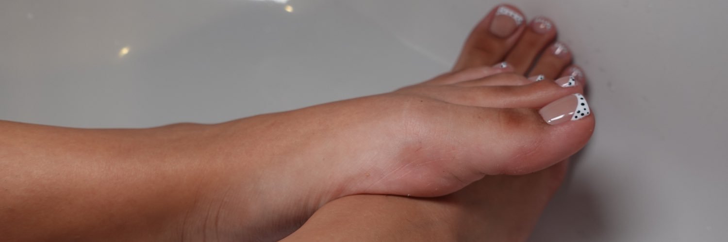 Colombiana Toes 🖤's banner