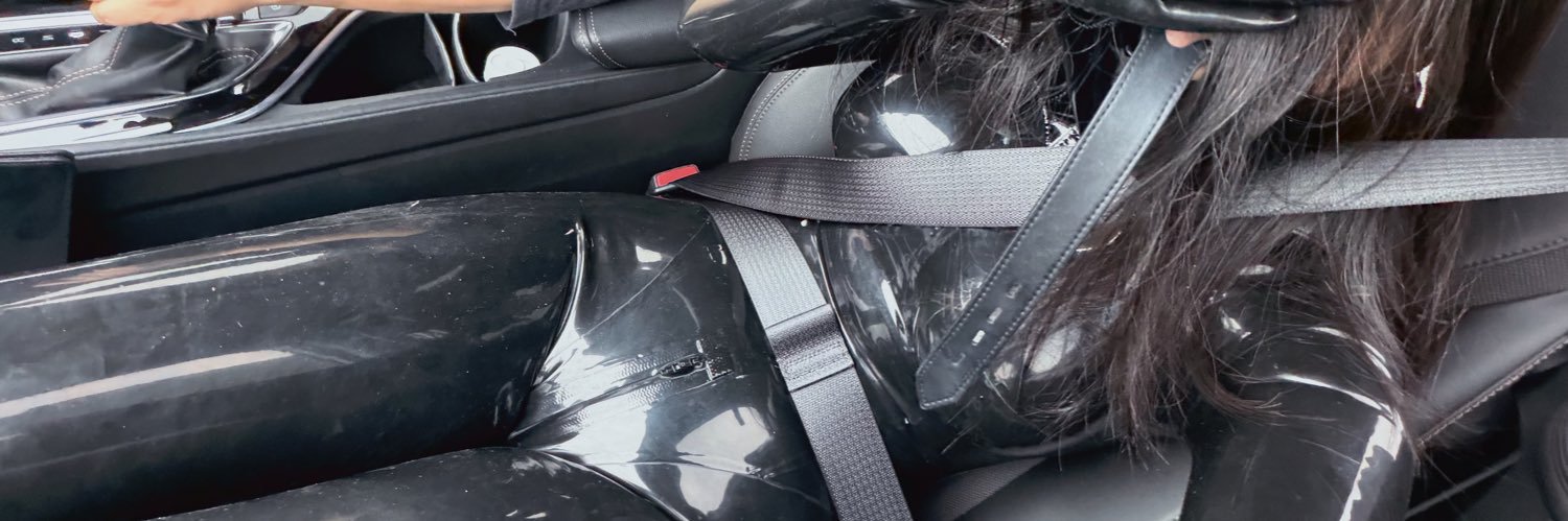 v's banner